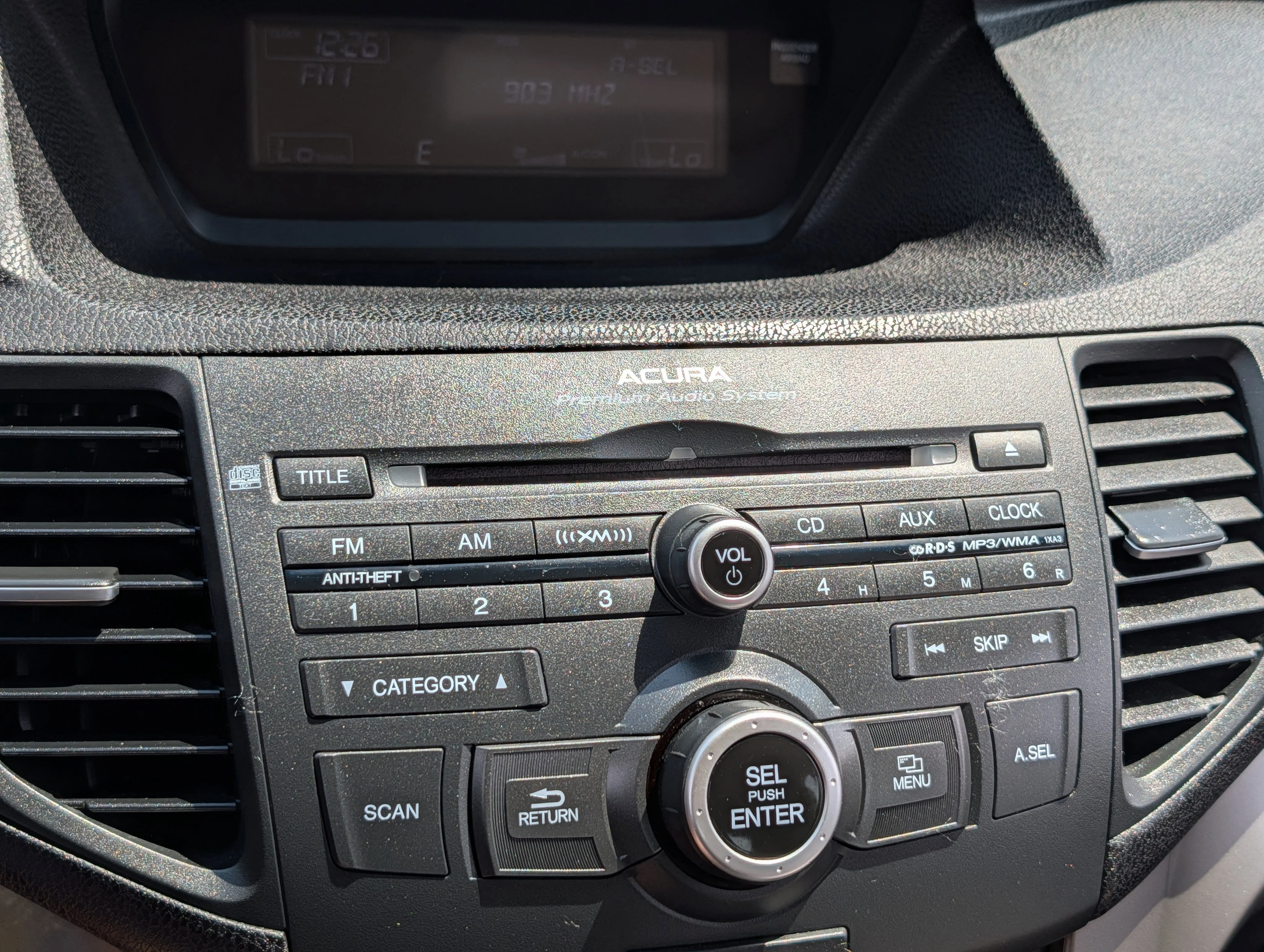 Used 2010 Palladium Metallic Acura  image 22