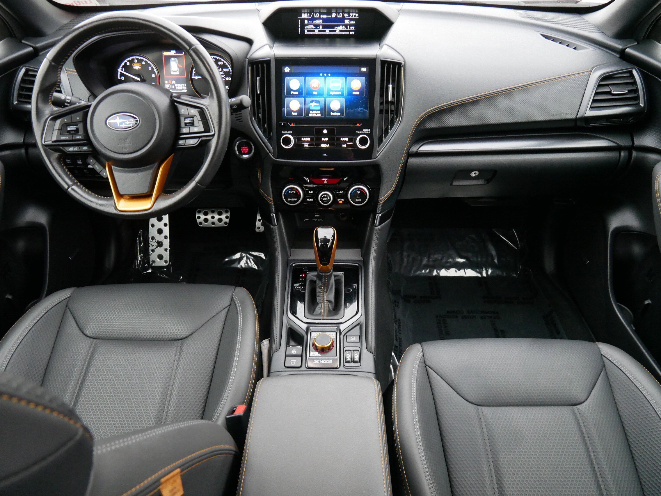 Certified Used 2023 Crystal White Pearl Subaru Wilderness image 10