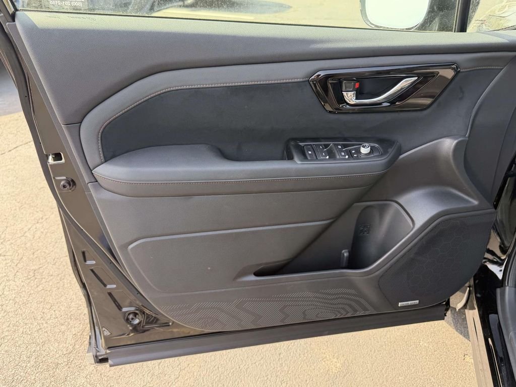 New 2026 CRYSTAL BLACK SILICA Subaru Sport Onyx Edition image 14