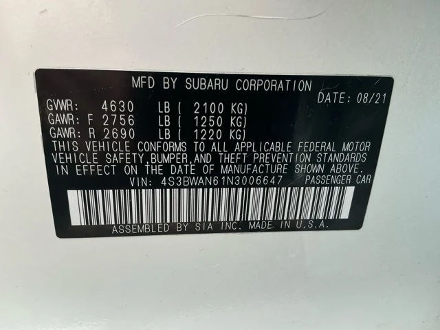 Used 2022 Crystal White Pearl Subaru Limited image 16