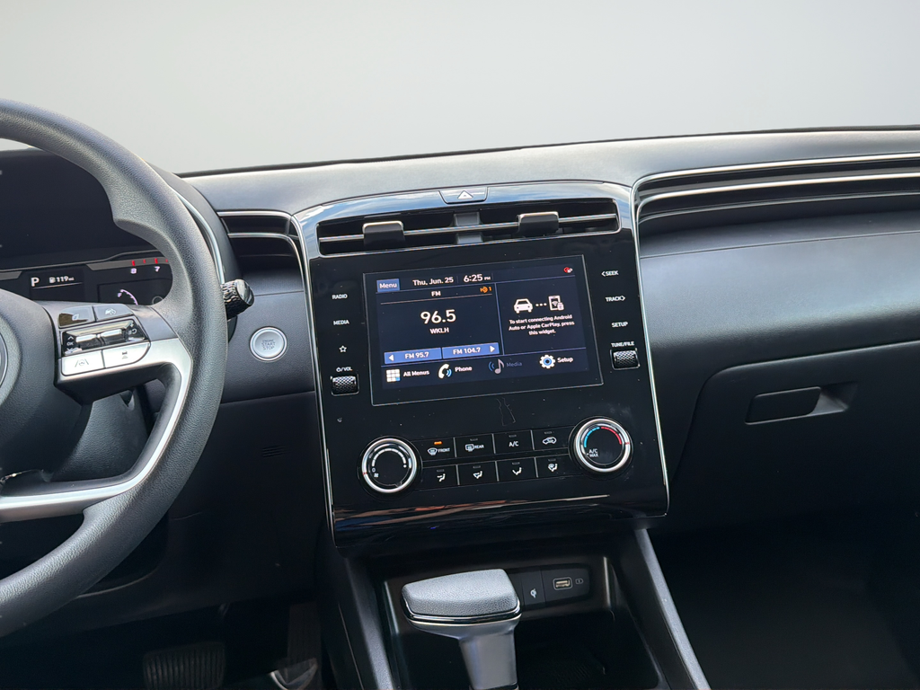 Used 2023 Silver Hyundai SEL image 10