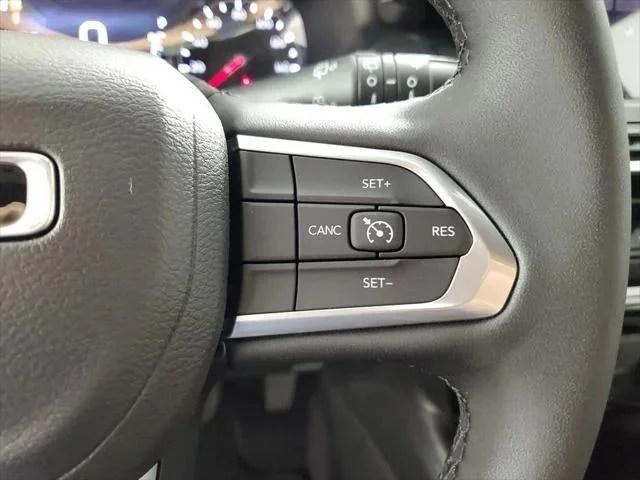 New 2026 Fathom Blue Pearl Coat Jeep Latitude image 48