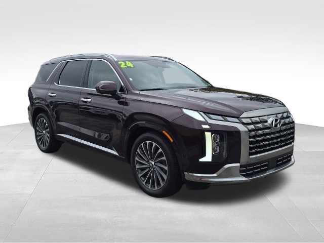 Used 2024 Red Hyundai Calligraphy image 7
