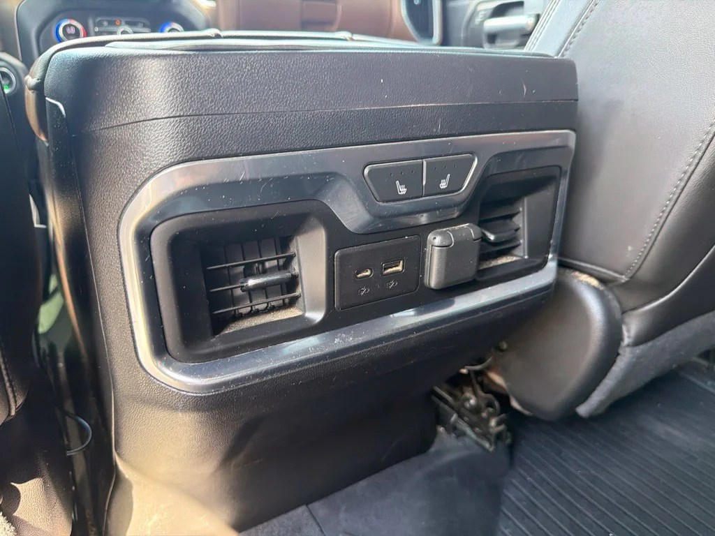 Used 2020 IRIDESCENT PEARL TRICOAT Chevrolet High Country image 39