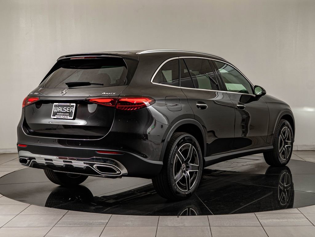New 2026 Graphite Gray Metallic Mercedes-Benz GLC 300 image 5