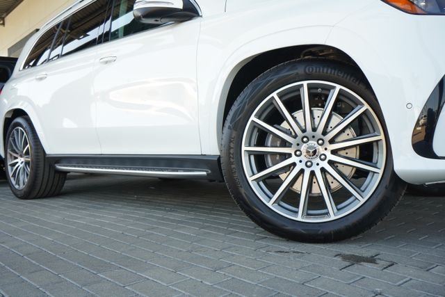 New 2026 Polar White Mercedes-Benz GLS 450 image 10