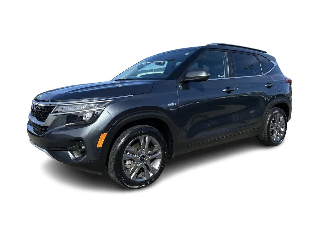 Used 2022  Kia EX AWD Low Mileage   One Owner   Local BC image 7