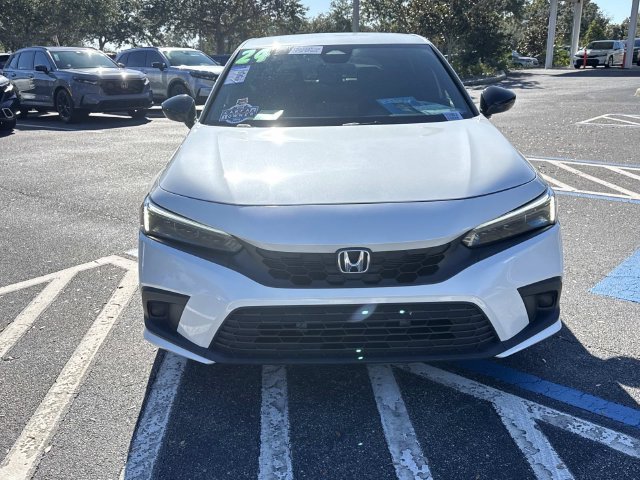 Certified Used 2024 Platinum White Pearl Honda 2.0L SPORT image 9