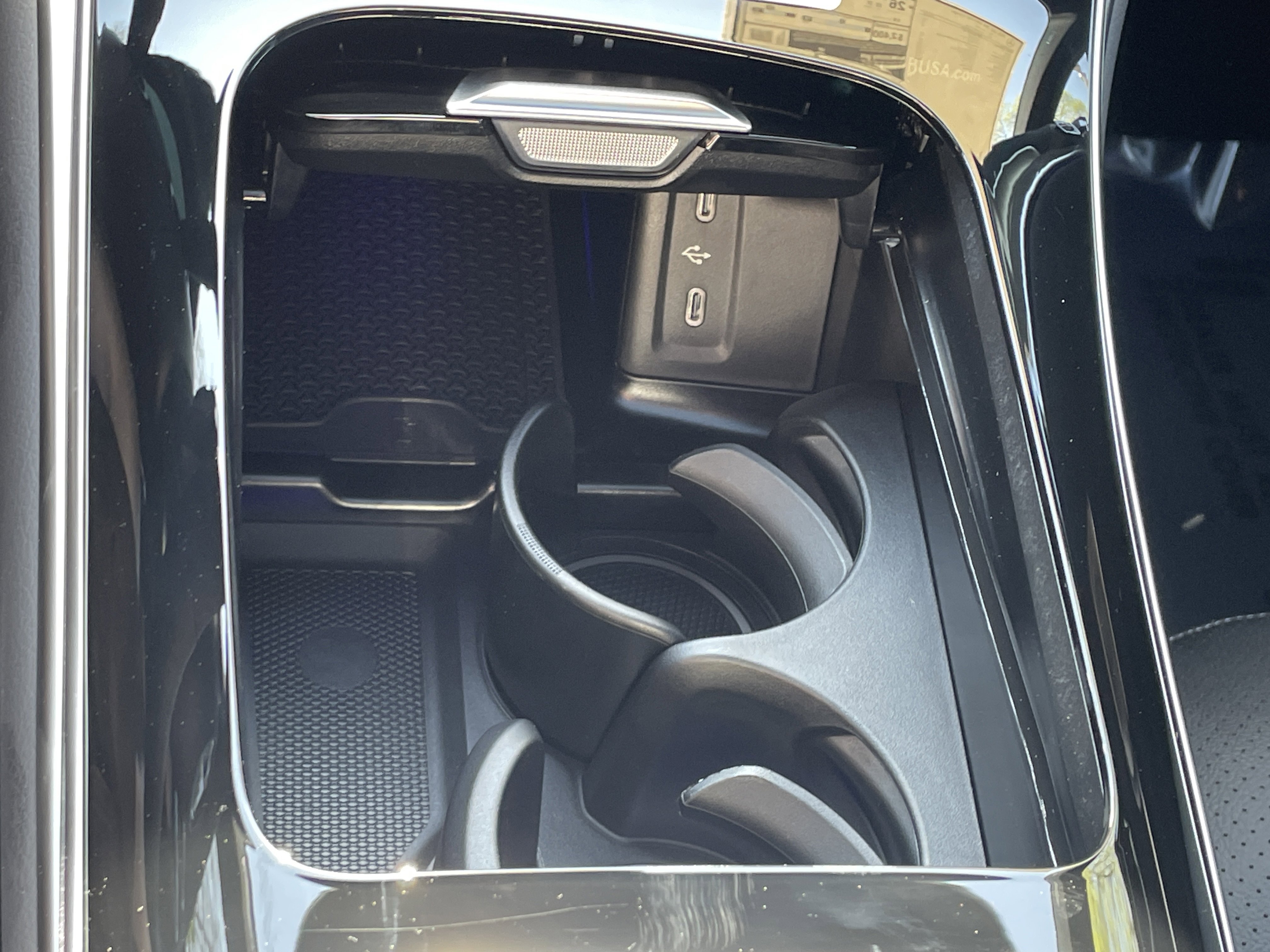 New 2026 Obsidian Black Metallic Mercedes-Benz GLC 300 4MATIC® Coupe image 32