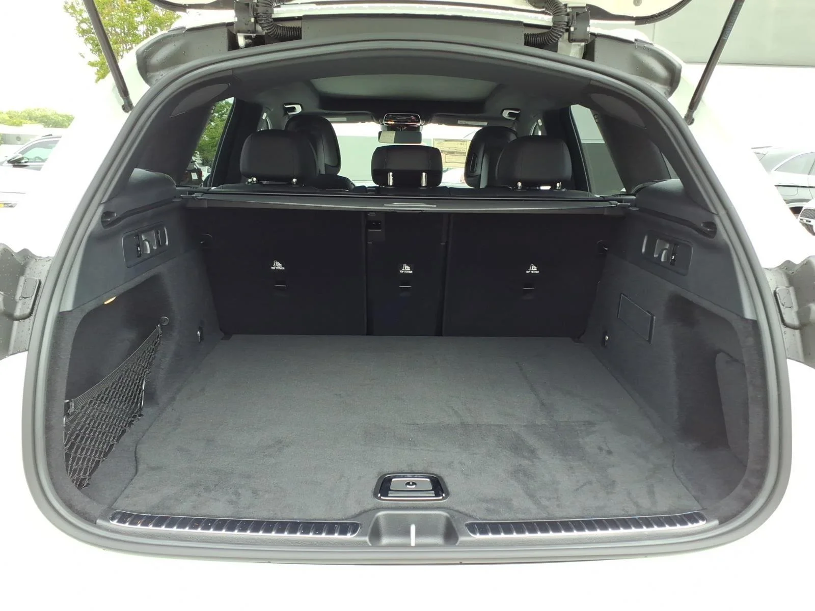 New 2026 WHITE Mercedes-Benz GLC 300 image 20