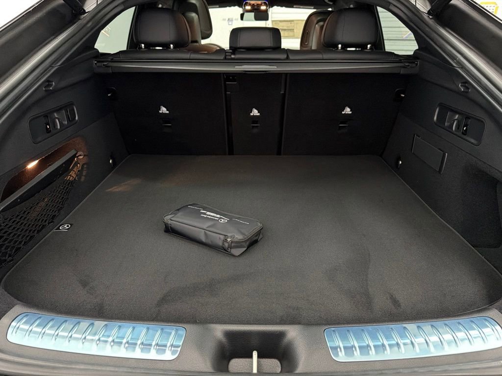 New 2026 Black Mercedes-Benz GLC 300 image 59