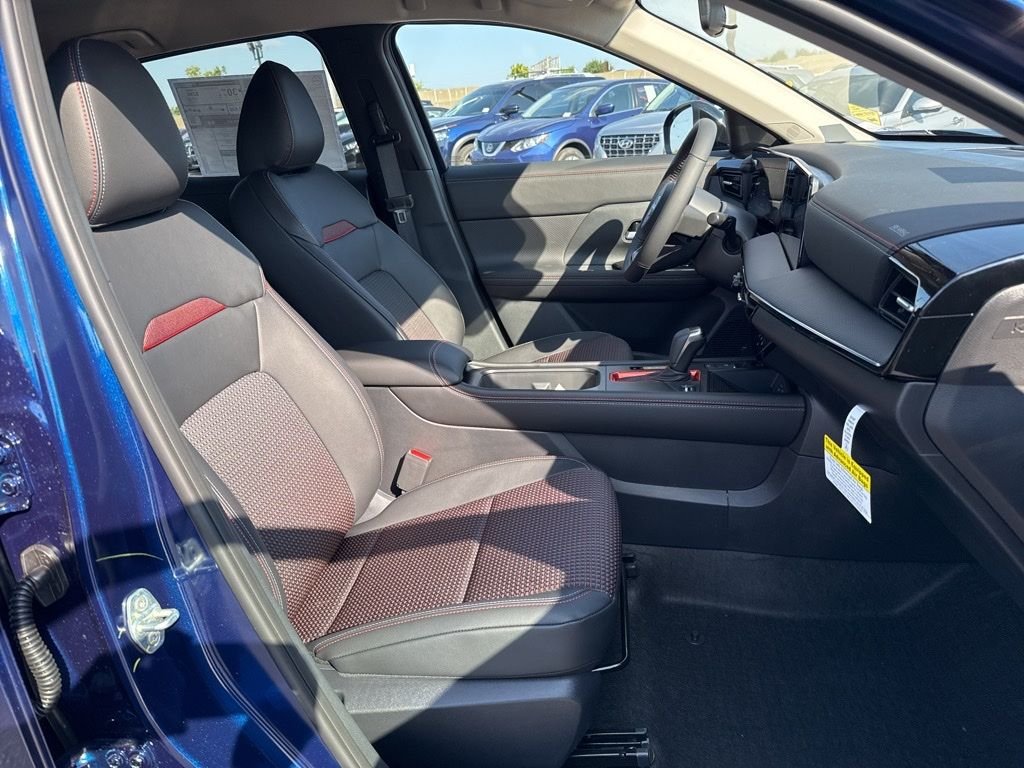 2026 Nissan KICKS SR AWD - Photo 13