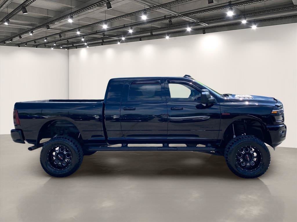 Used 2025 Diamond Black Crystal Pearlcoat Ram Laramie image 8