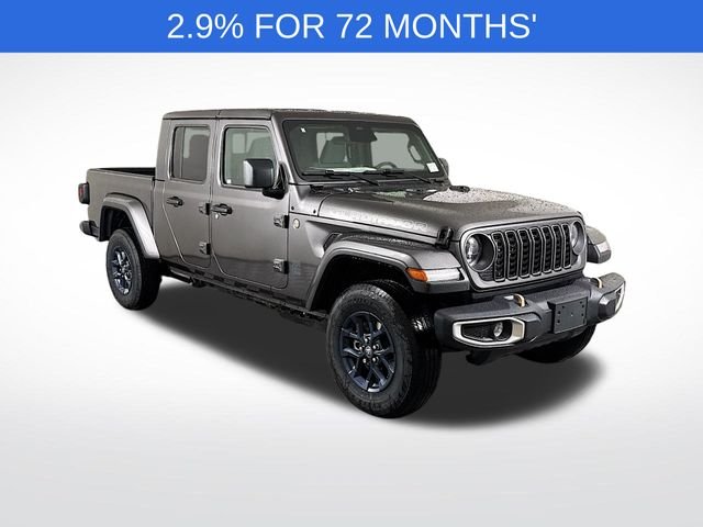 2026 Jeep Gladiator 85th Anniversary Edition Auto's photo