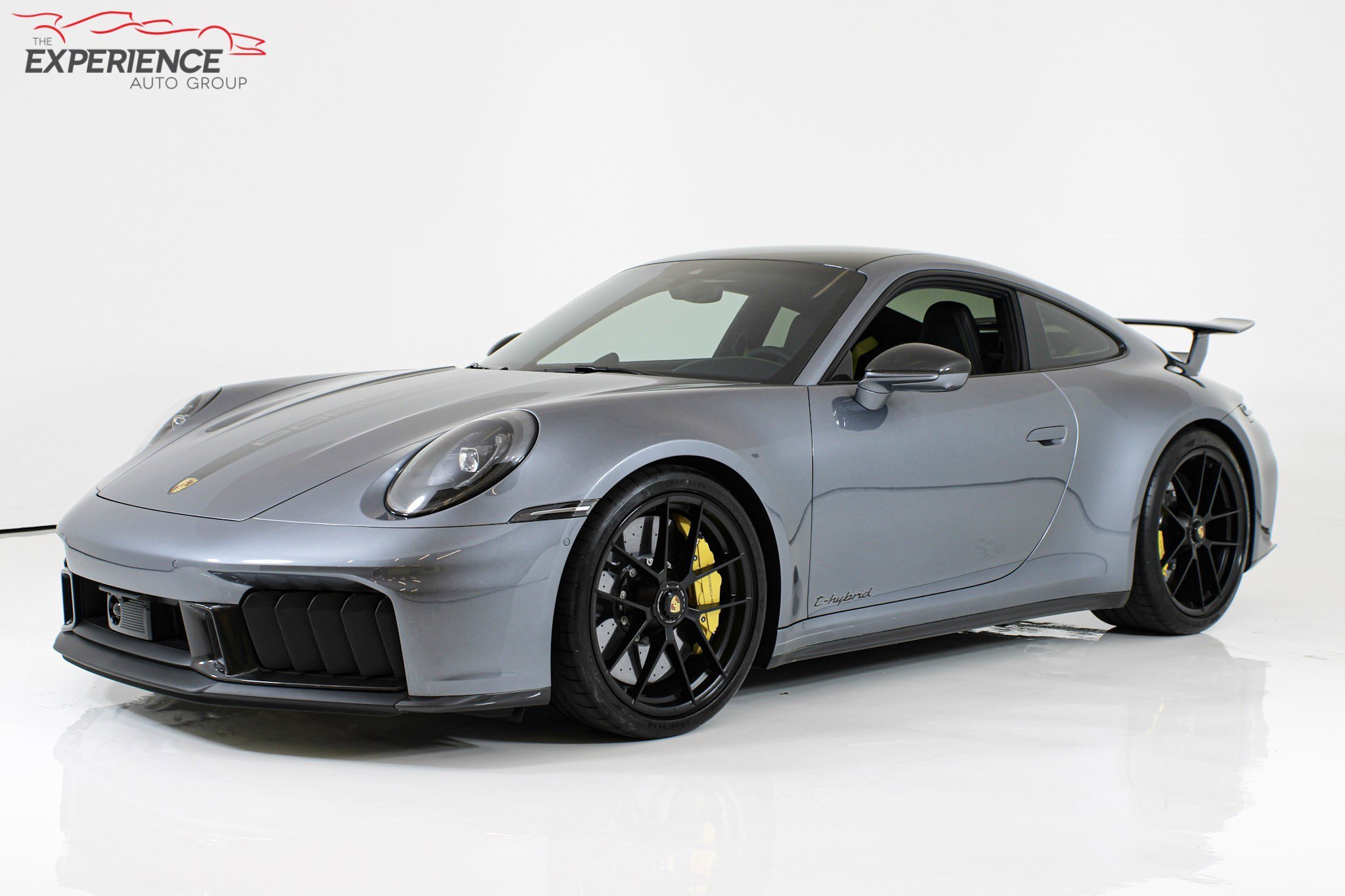 2026 Porsche 911 Carrera GTS Coupe's photo
