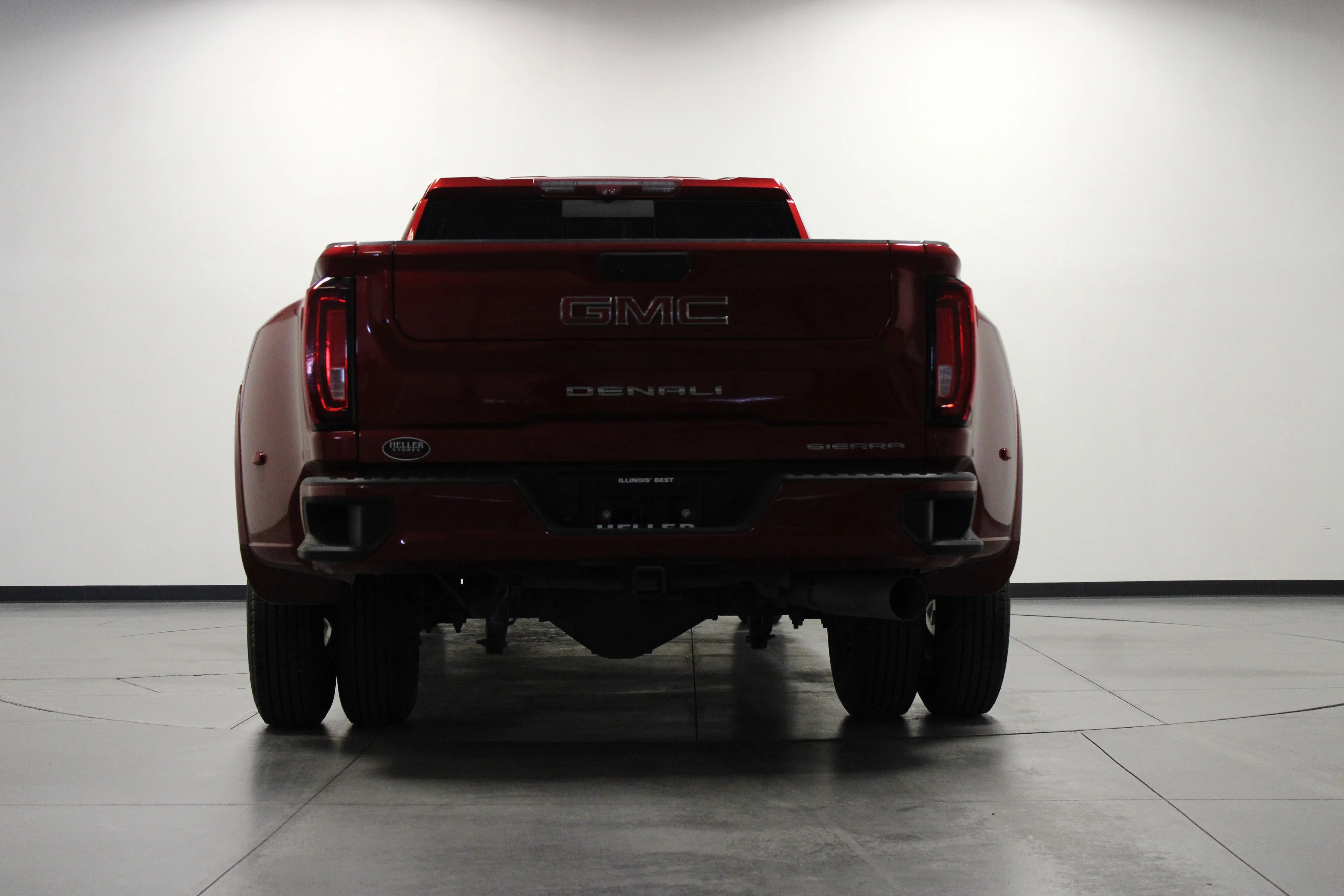 Used 2022 Cayenne Red Tintcoat GMC Denali DRW image 5