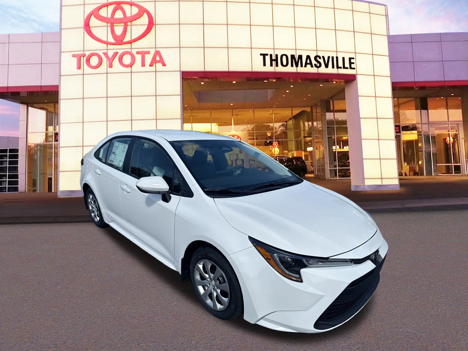 Used 2025  Toyota  image 3