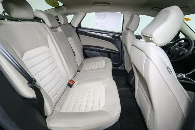 Used 2020 Black Ford S image 17