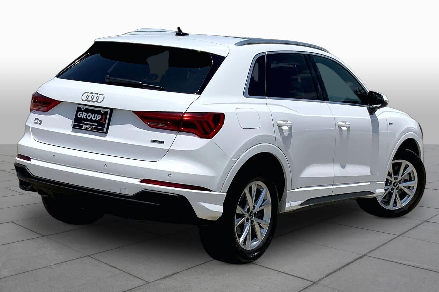 Used 2025 Arkona White Audi S line Premium image 13