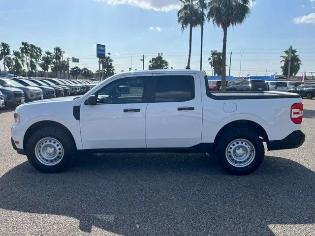 Used 2024 White Ford XL image 4