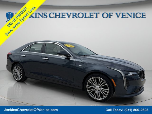 2025 Cadillac CT4