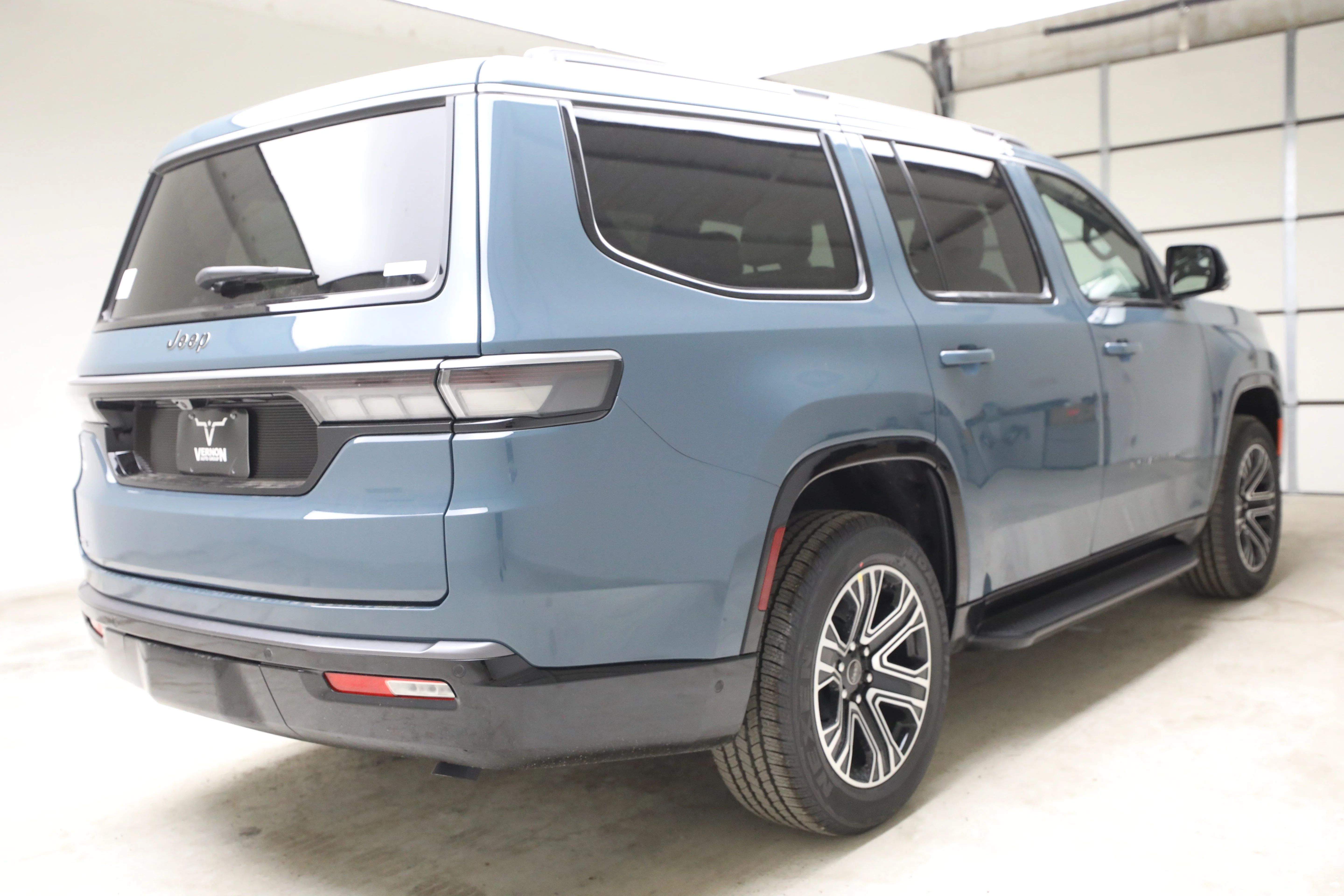 New 2026 Jeep Grand Wagoneer Base 4x4