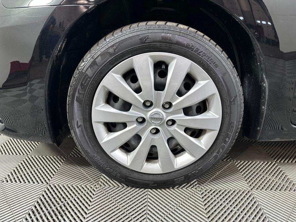 Used 2019 Super Black Nissan S image 16