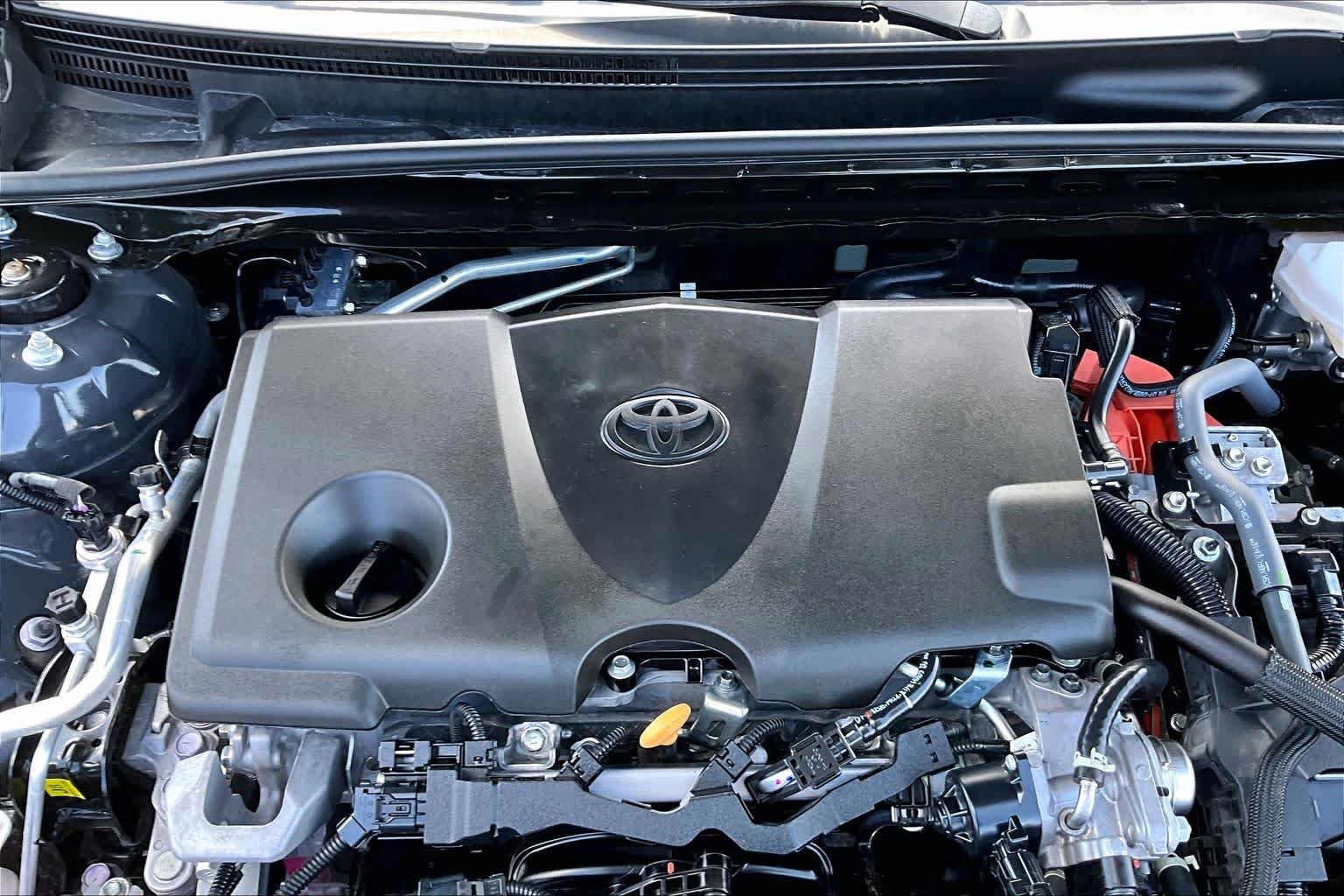 Used 2025 UNDERGROUND Toyota XLE image 33