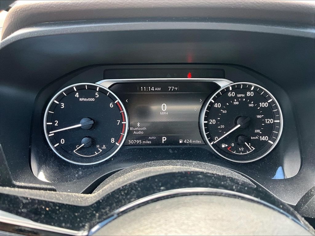 Used 2023 Gray Nissan SV image 8