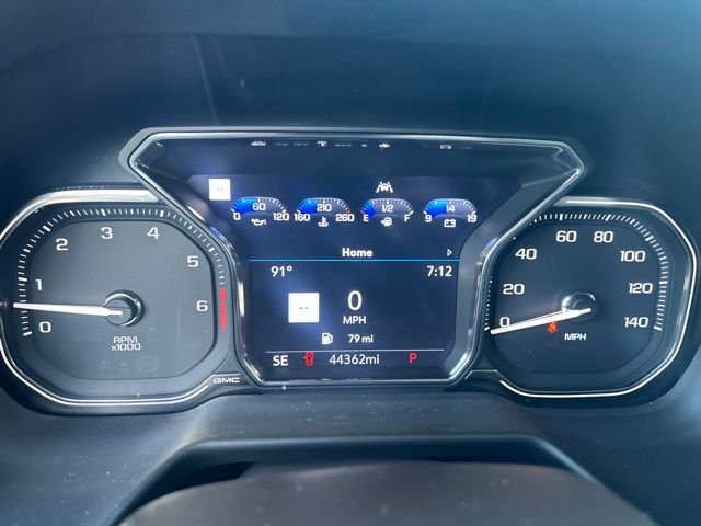 Used 2021 White GMC SLT image 8