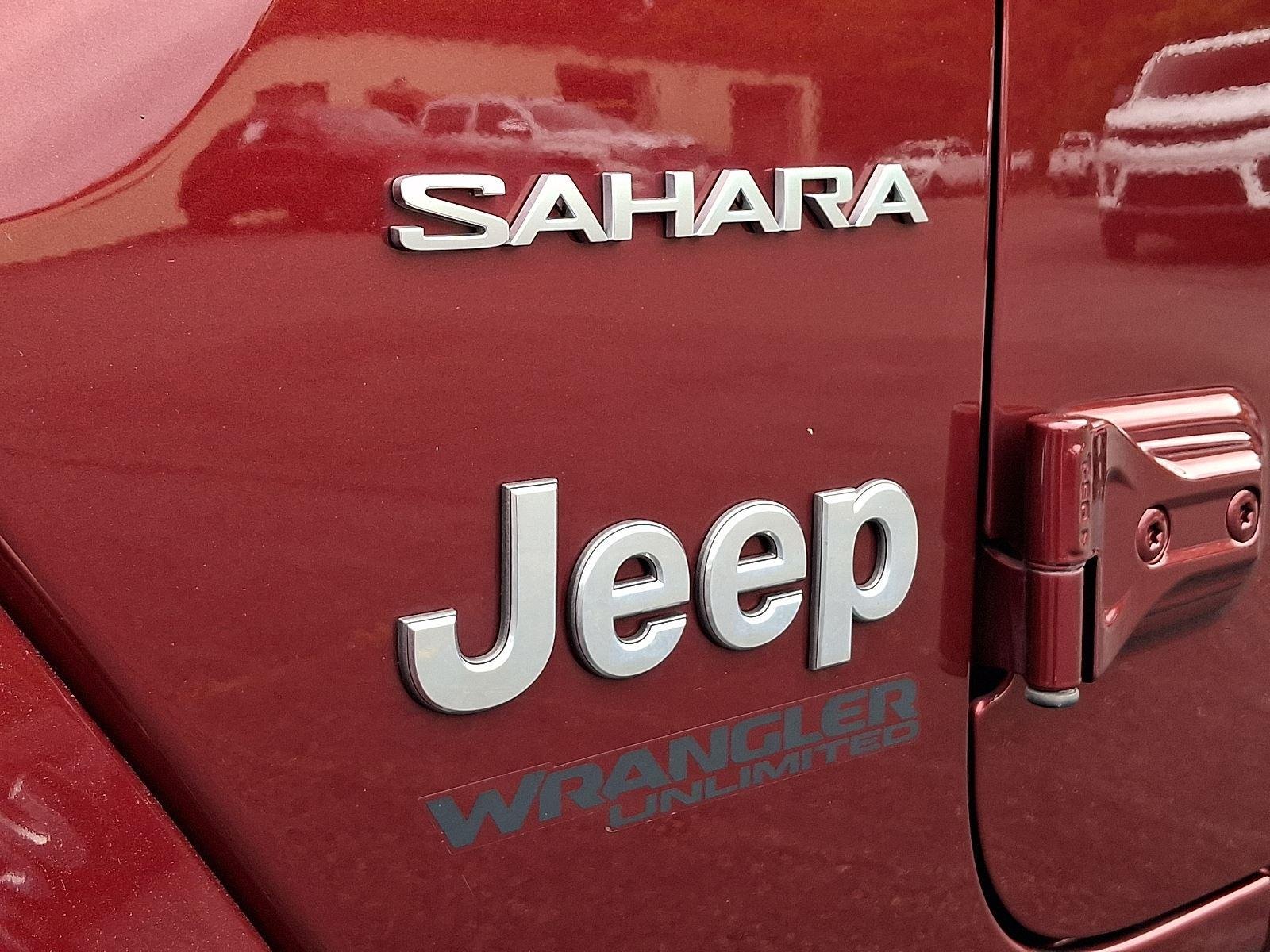 Used 2021 Snazzberry Pearlcoat Jeep Unlimited Sahara image 31