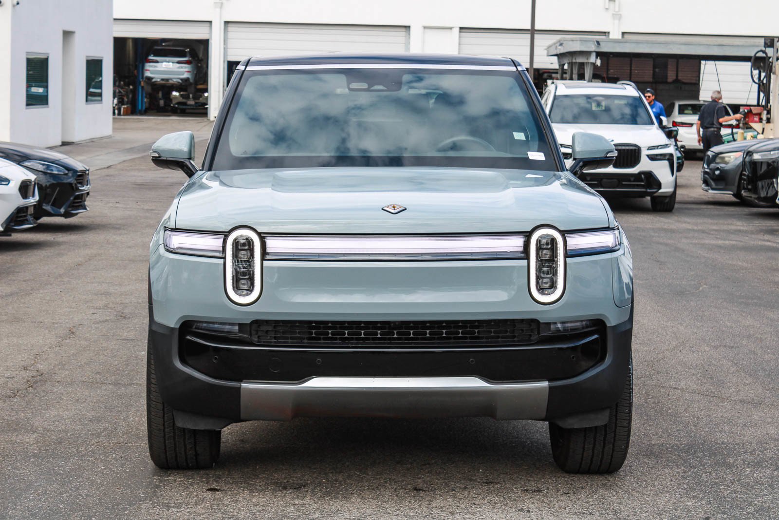 Used 2025 Rivian R1S Adventure with VIN 7PDSGBBA8SN053467 for sale in Camarillo, CA