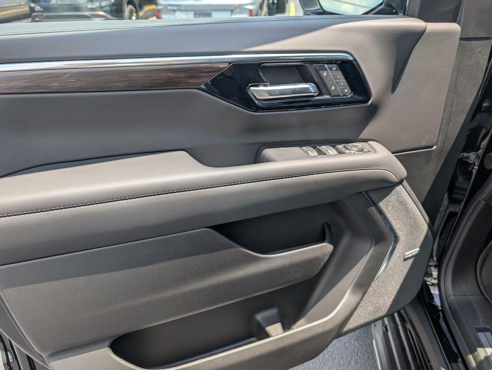 2026 Chevrolet Tahoe LT - Photo 11