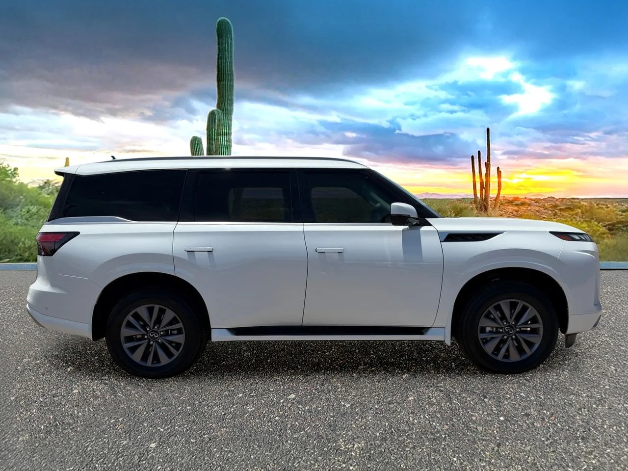 New 2027 RADIANT WHITE INFINITI Pure 4WD image 2