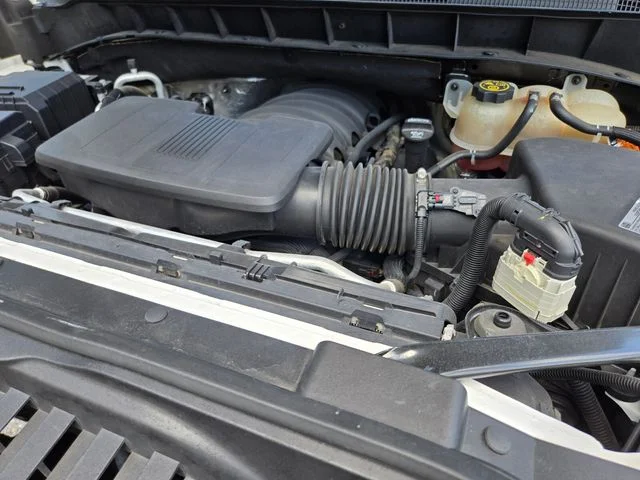 Used 2021 White Chevrolet RST image 23