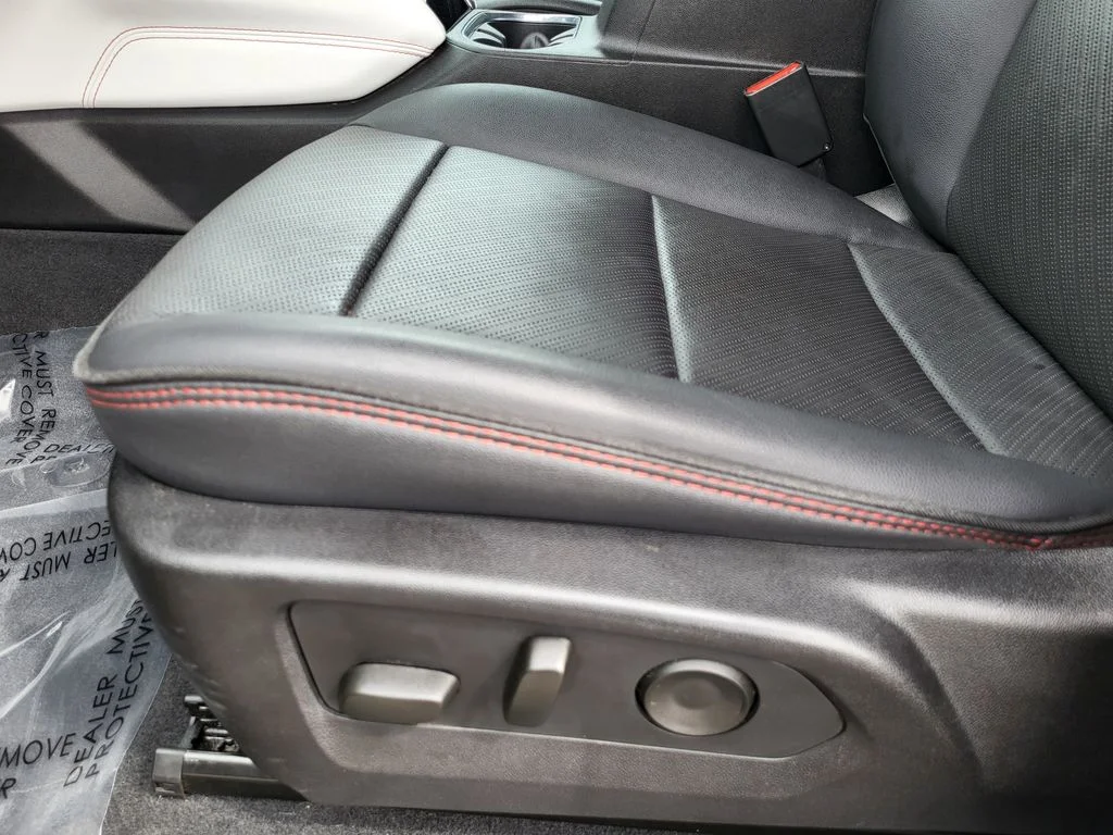 Used 2024 Sterling Metallic GMC AT4X image 18
