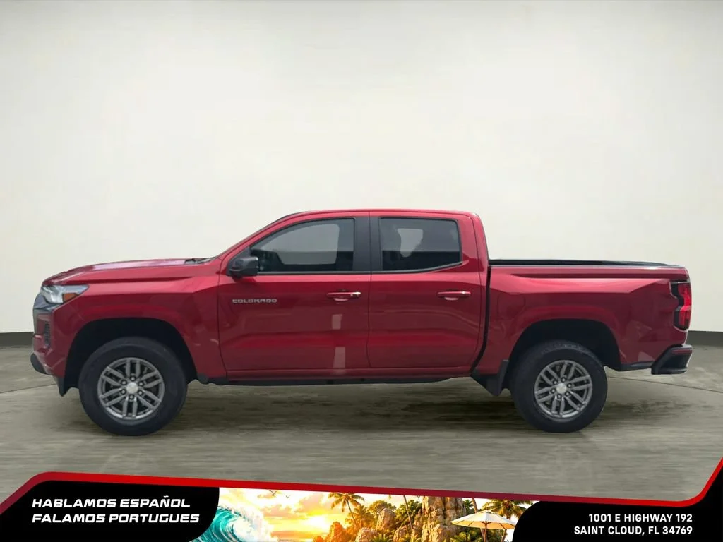 Used 2023 RADIANT RED TINTCOAT Chevrolet 2WD LT image 3