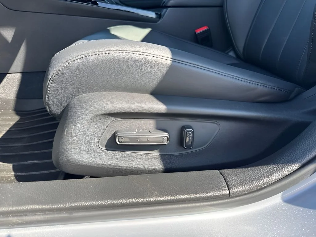 Used 2024 Silver Acura Base image 10