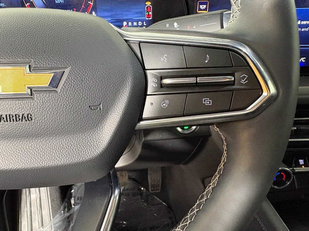 Used 2025 Blue Chevrolet LT image 31