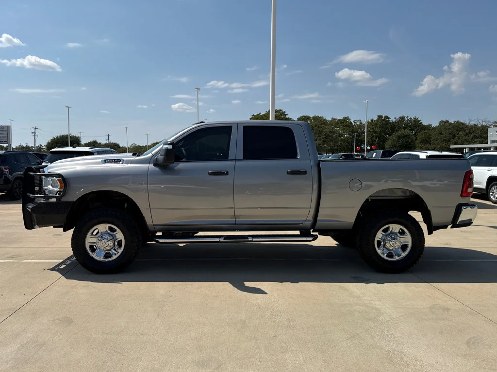 Used 2023 Silver Ram Tradesman image 6