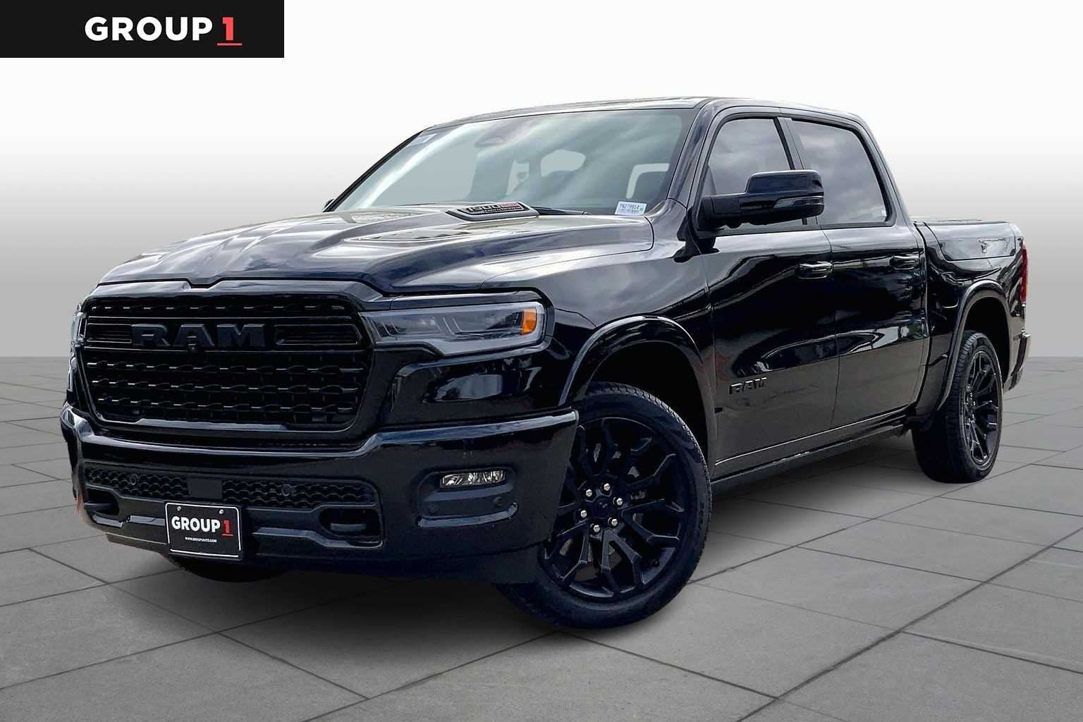 Diamond Black Crystal Pearl-Coat Exterior Paint 2026 RAM 1500 Limited Crew Cab 4WD Pickup Truck Four-Wheel Drive