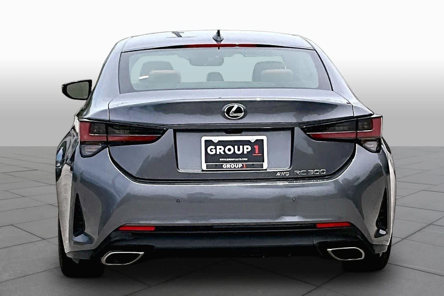 Used 2019 Nebula Gray Pearl Lexus  image 5