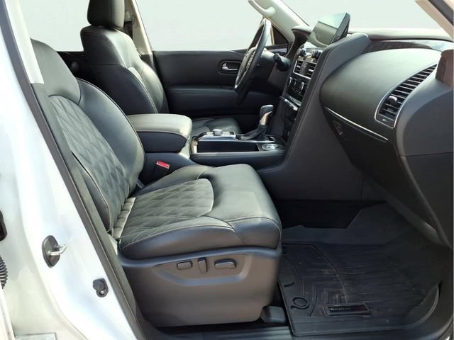 Used 2024 White Nissan Platinum 2WD image 20
