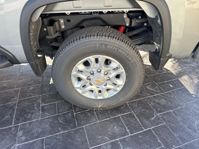 New 2026 Gray Chevrolet LT image 9