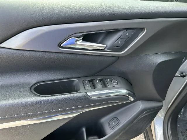 Used 2024 Gray Chevrolet LT image 18