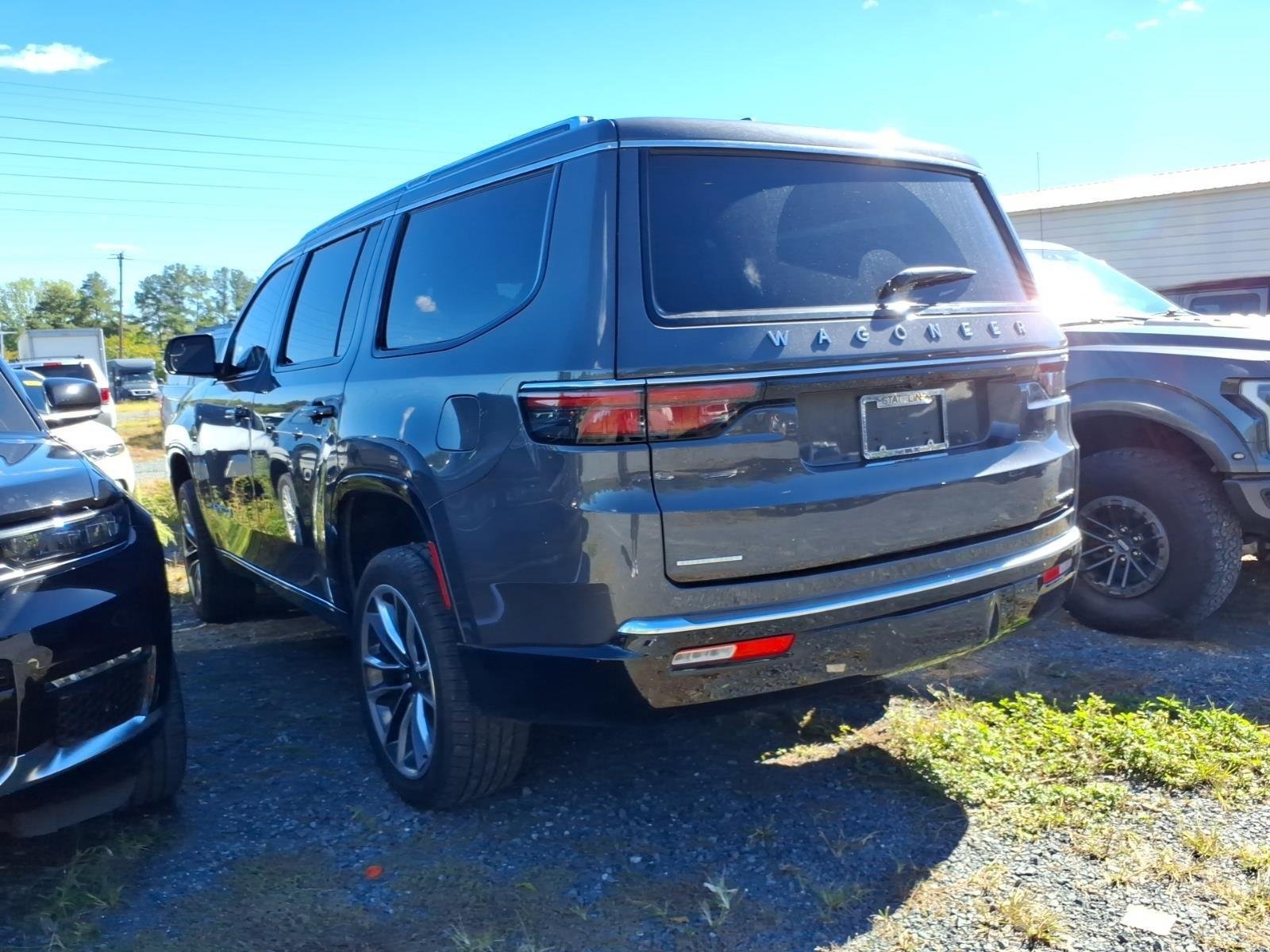 Used 2022 Baltic Gray Metallic Clearcoat Jeep Series III image 14