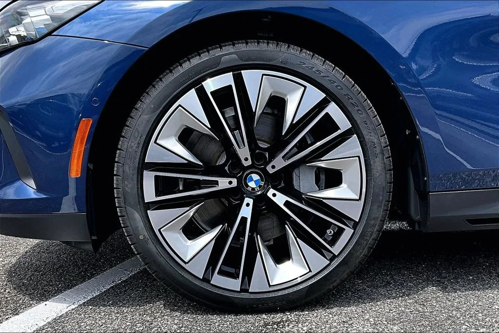 New 2026 BMW 5 Series 540i xDrive 4D Sedan