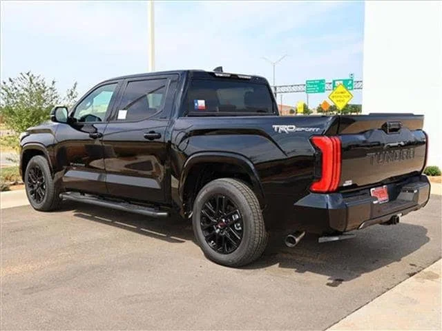 New 2024 Midnight Black Metallic Toyota SR5 (A10) 4x2 CrewMax 5.5 ft. box 145.7 in. WB image 4