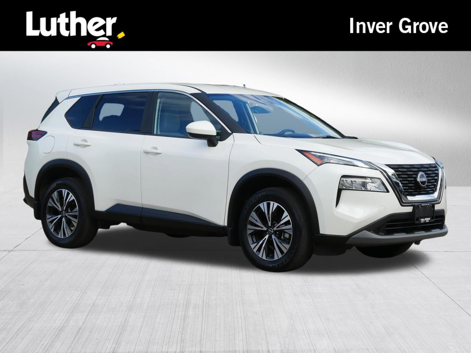 Certified Used 2023 Pearl White Tricoat Nissan SV image 1