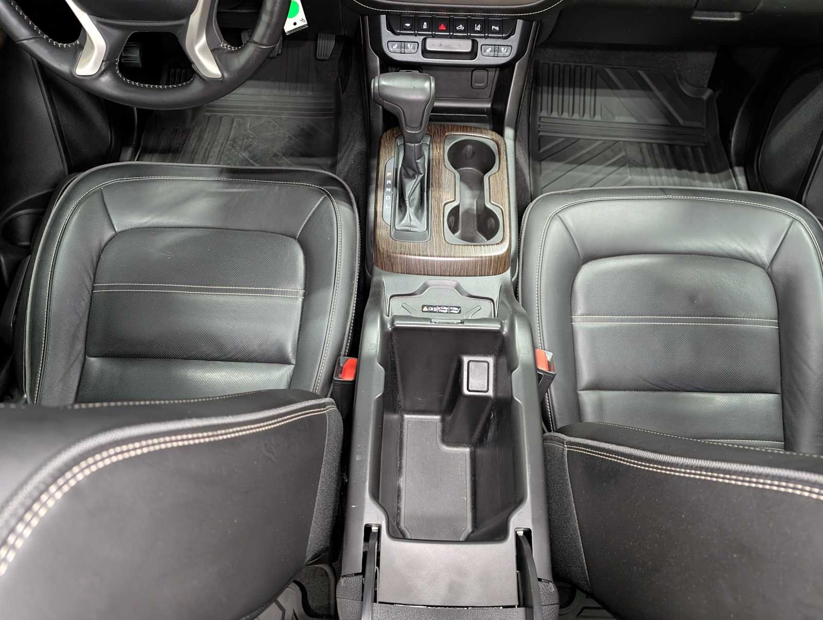 Used 2019 Onyx Black GMC 4WD Denali image 19